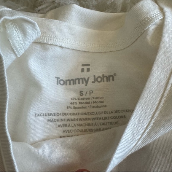 Tommy John Women’s Gingham Power Nap Tank & Pant Set - Picture 4 of 6